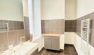 miniatureLocation Lyon Appartement 683da771d28c2