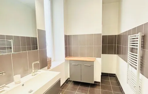 Location Lyon Appartement 683da771d28c
