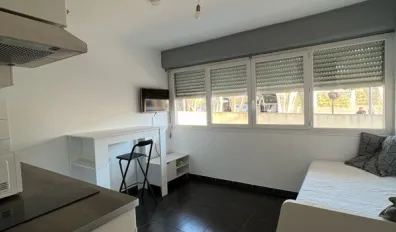 miniatureLocation Aix-en-Provence Appartement 68416ab5dbf92
