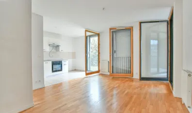 miniatureLocation Montreuil Appartement 68418a56ac372