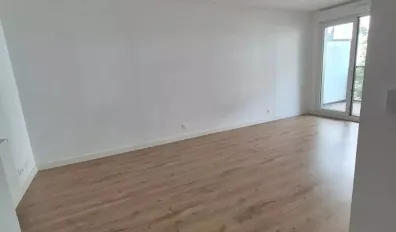 miniatureLocation Nantes Appartement 6842b16890102