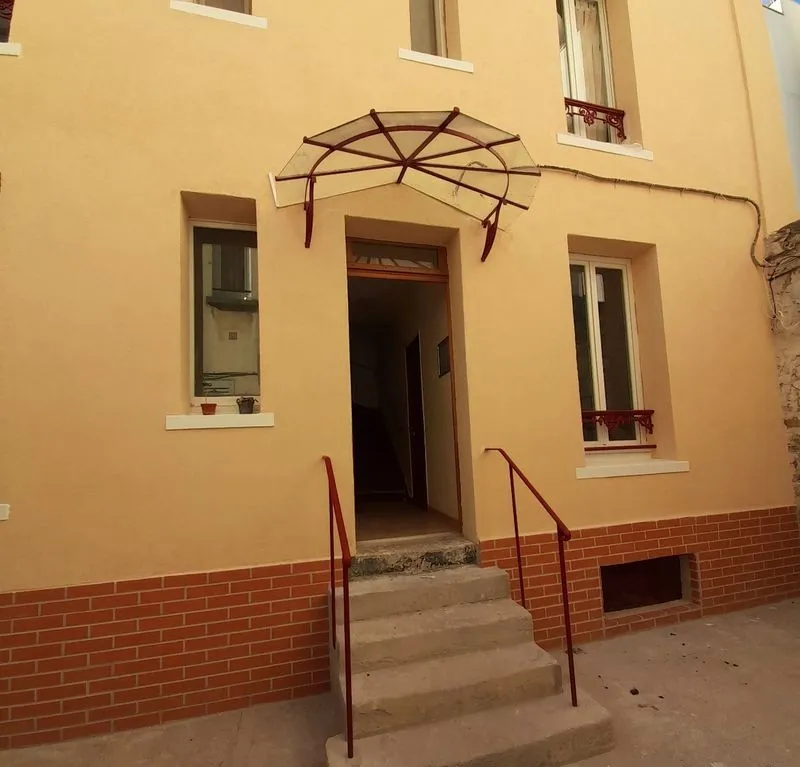 Location Levallois-Perret Appartement 6842c38cf1331