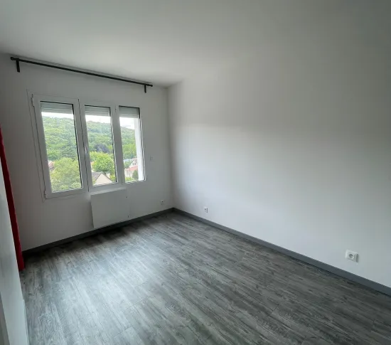 Location Bièvres Appartement 6842e0c5e9643
