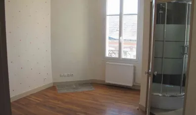miniatureLocation Tours Appartement 6842fe75a38c2