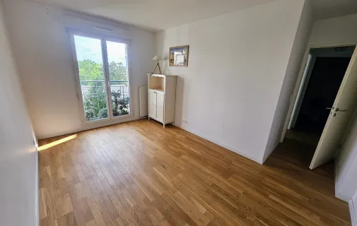 Location Châtillon Appartement 684431642843