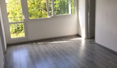 miniatureLocation Nantes Appartement 6844897f7c4c2