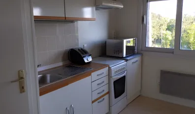 miniatureLocation Reims Appartement 6846a4f65eff2