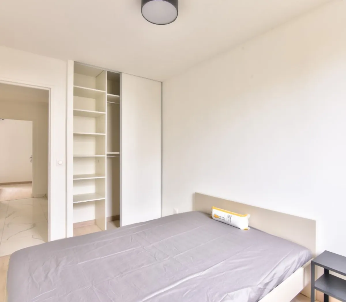 Location Saint-Denis Chambre 6846af2f3715