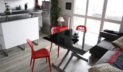 miniatureLocation Châtillon Appartement 6846b3d5bf452