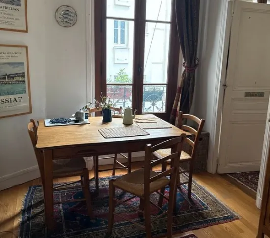 Location Paris Appartement 6846d12474ee3