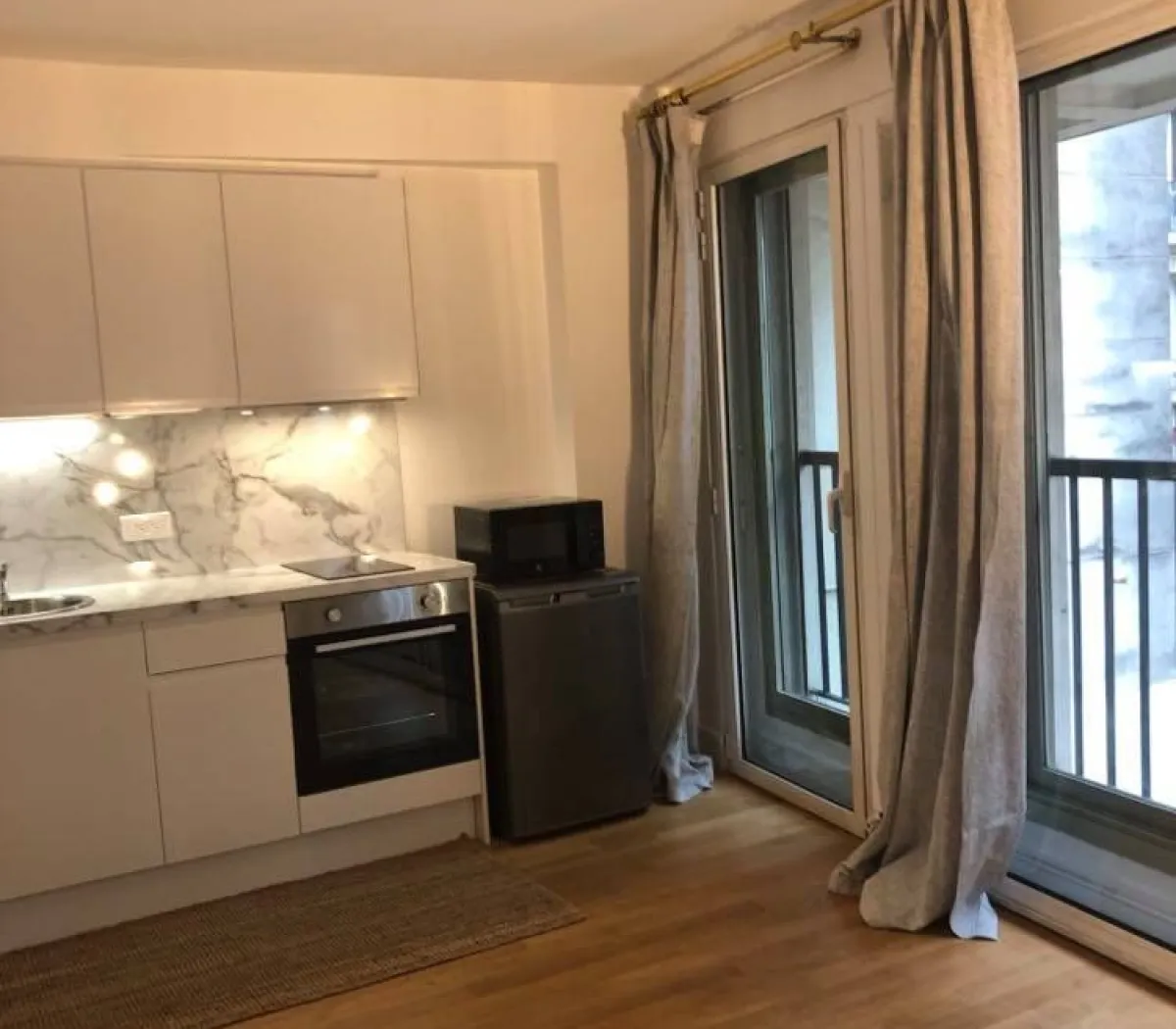 Location Paris Appartement 6846deace856