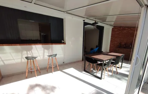Location Angers Maison 68480a80c81e