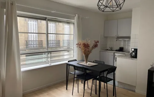 Location Bordeaux Appartement 68480c4828f7