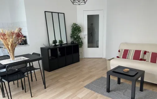 Location Bordeaux Appartement 68480c4828f7