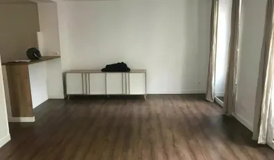 miniatureLocation Paris Appartement 68481019e8422