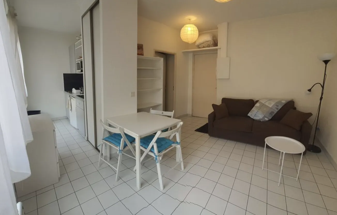 Location Grenoble Appartement 68497c84ea50