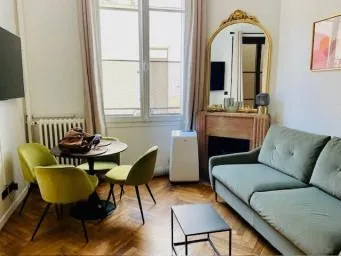 Location Paris Appartement 684aa66164631
