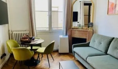 miniatureLocation Paris Appartement 684aa66164632