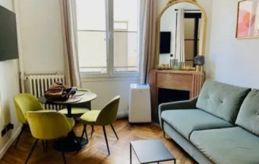 Location Paris Appartement 684aa6616463