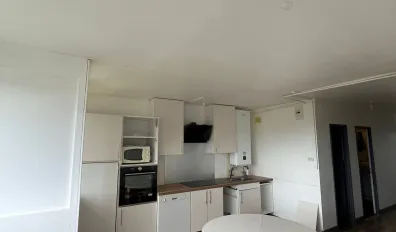 miniatureLocation Rennes Appartement 684b418576ca2
