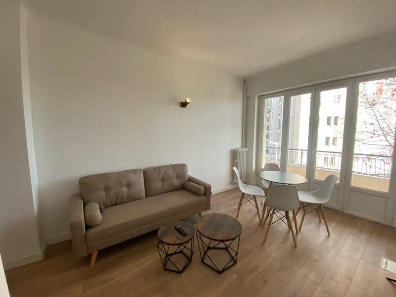 Location Toulon Appartement 684bff3b4a8f2