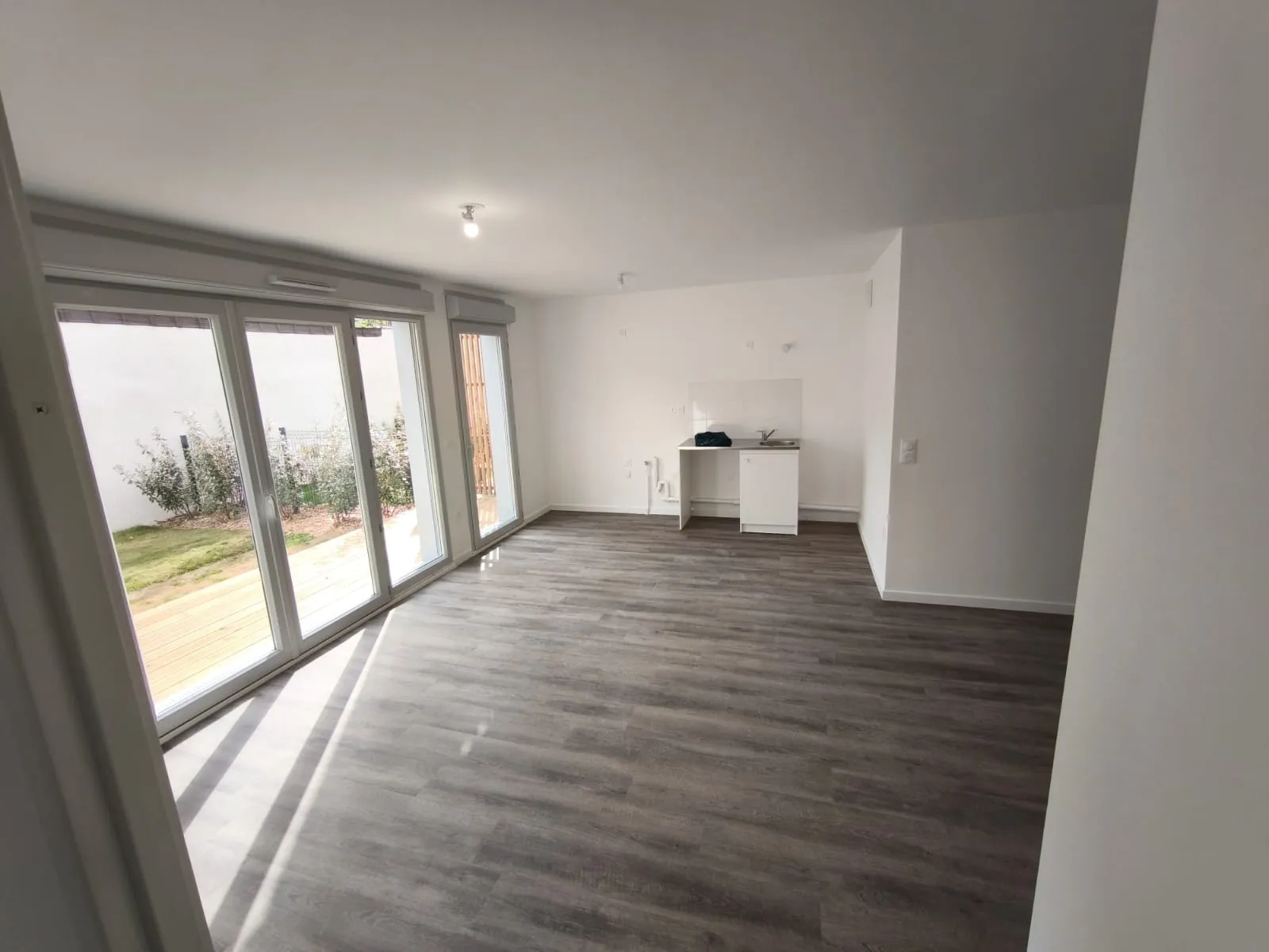 Location Romainville Appartement 684c2be983142