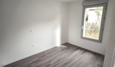 miniatureLocation Romainville Appartement 684c2be983142