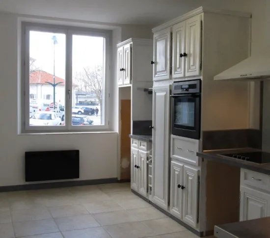 Location Châteauneuf-du-Rhône Appartement 684d3f4fce83