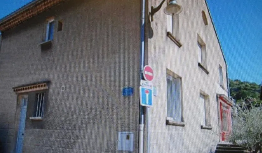 Location Châteauneuf-du-Rhône Appartement 684d3f4fce83