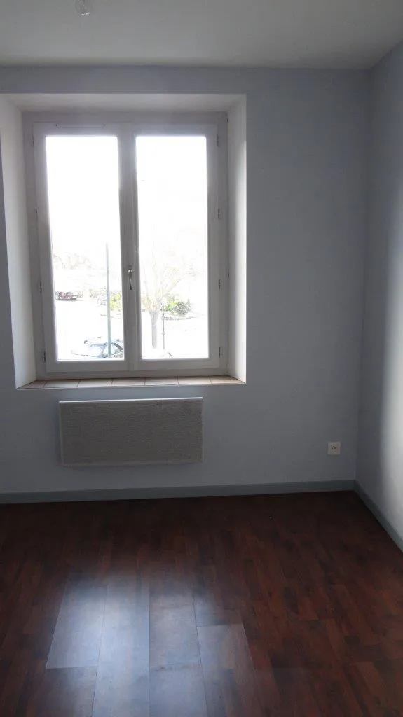 Location Châteauneuf-du-Rhône Appartement 684d3f4fce83