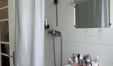 miniatureLocation Paris Appartement 684eda0350562