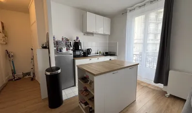 miniatureLocation Paris Appartement 684eda0350562