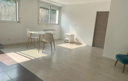 Location Athis-Mons Appartement 684f16cb9abb
