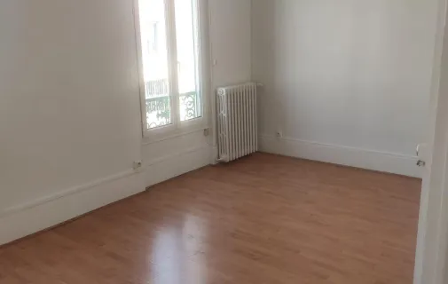 Location Nanterre Maison 684f26b12948
