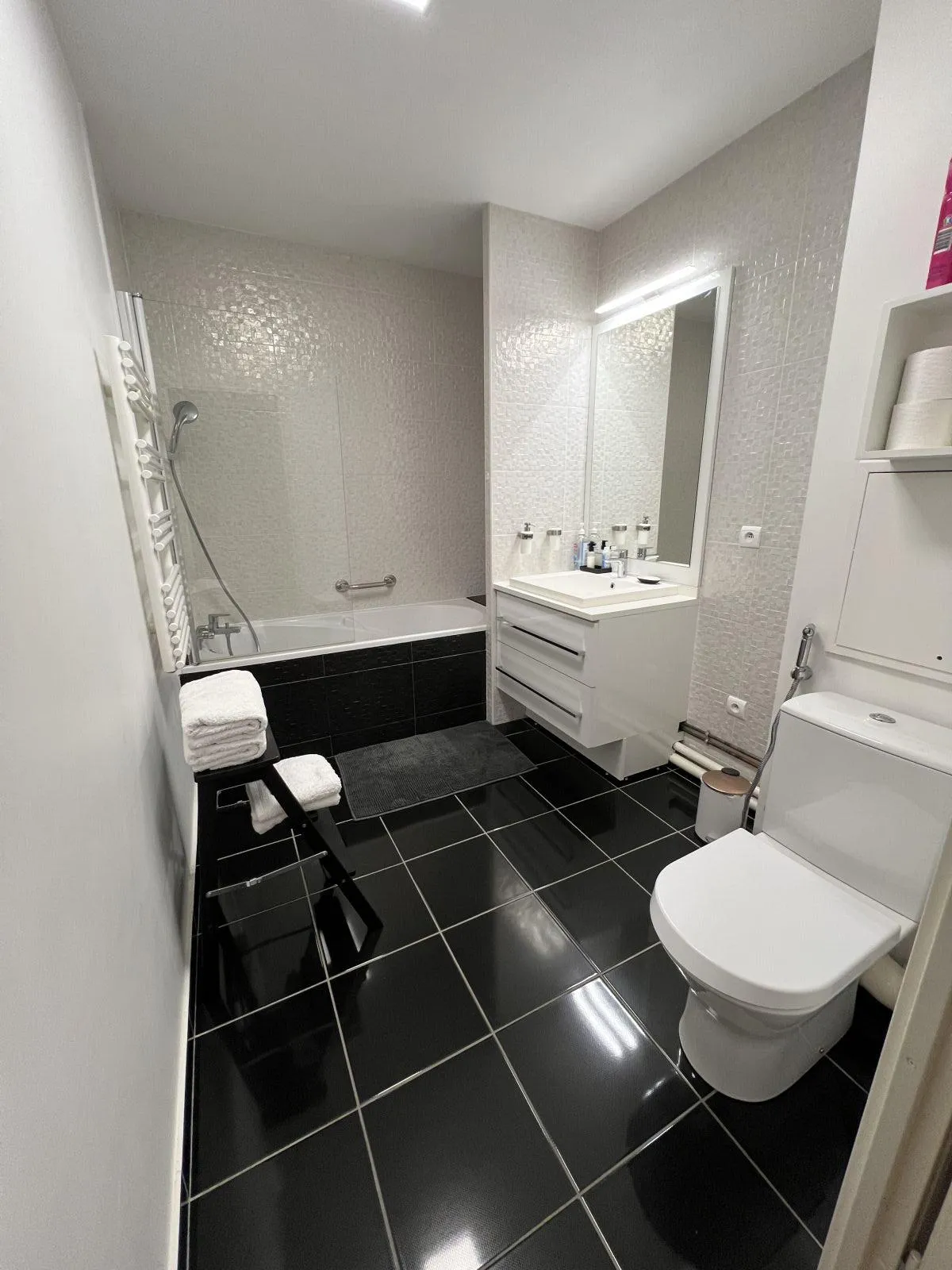 Location La Garenne-Colombes Appartement 684fc10726ca