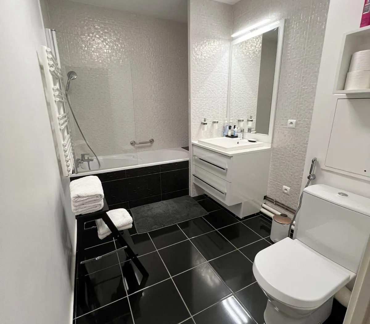 Location La Garenne-Colombes Appartement 684fc10726ca