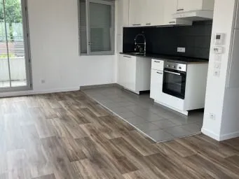 Location Noisy-le-Sec Appartement 684ff1eabb231