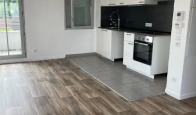 miniatureLocation Noisy-le-Sec Appartement 684ff1eabb232