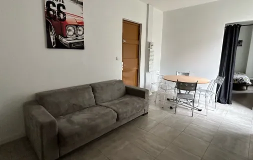 Location Grenoble Appartement 68517f3dbcc5