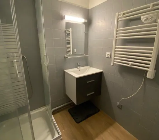 Location Grenoble Appartement 68517fd55e463