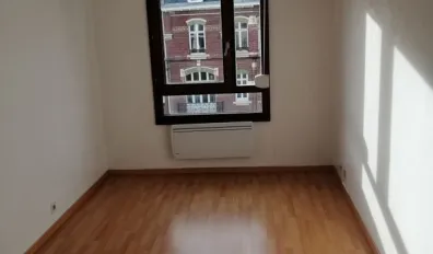 miniatureLocation Lille Appartement 68527e6080bb2