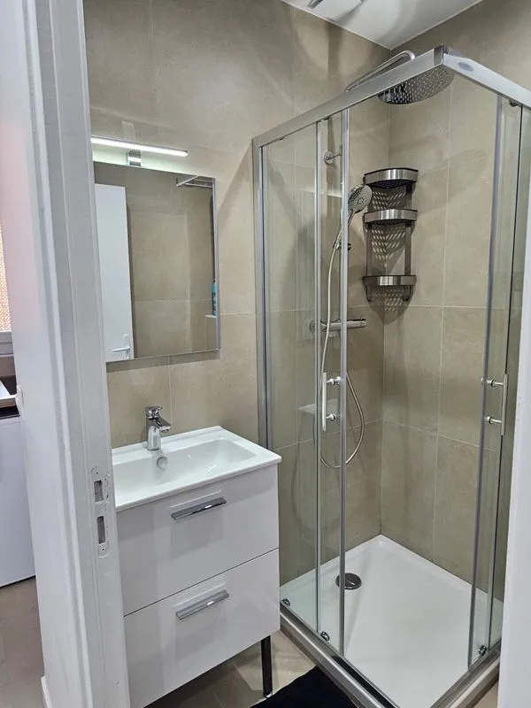 Location Asnières-sur-Seine Appartement 6852a52e5f033