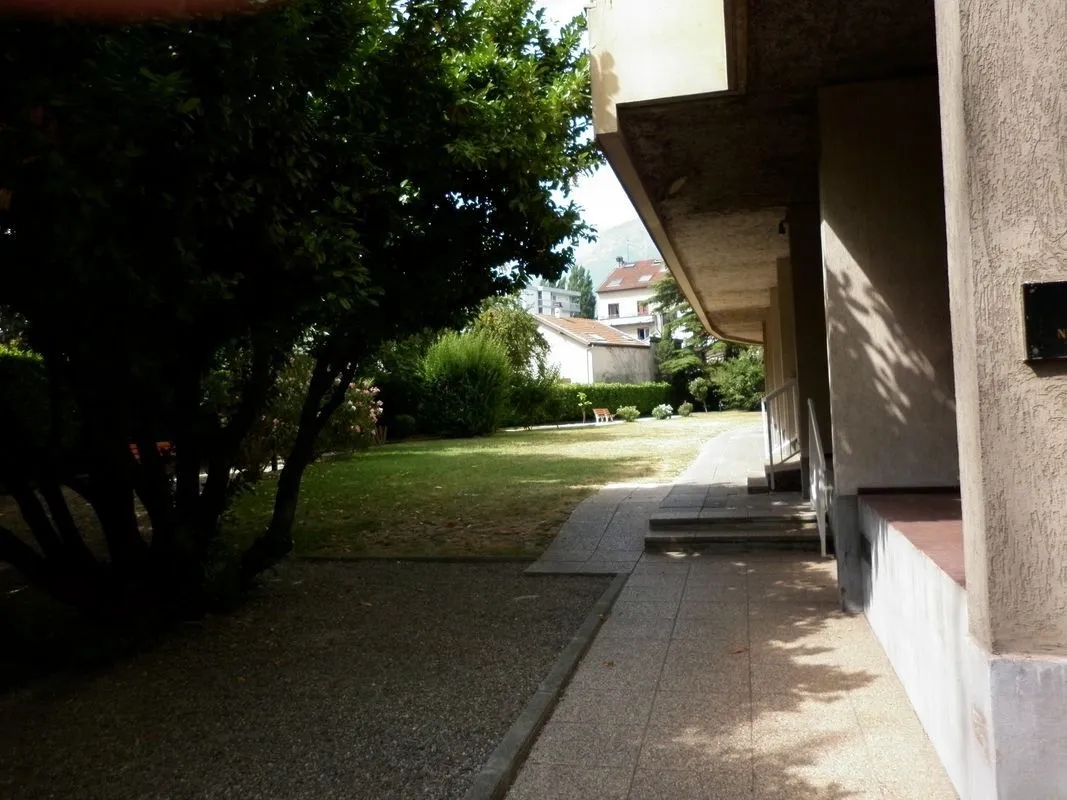 Location Grenoble Appartement 6852c33326a32