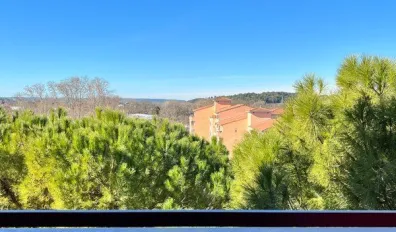 Location Aix-en-Provence Appartement 6852db7f2c7c