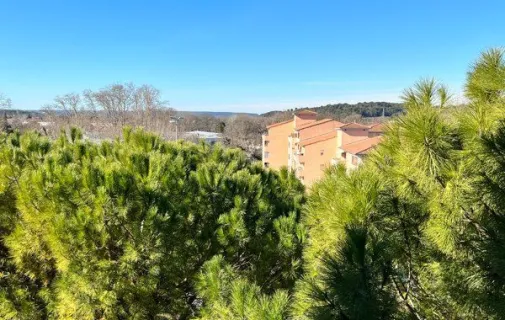 Location Aix-en-Provence Appartement 6852db7f2c7c
