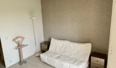 miniatureLocation Courbevoie Chambre 6853d1c397472