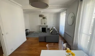 miniatureLocation Paris Appartement 6853d986a7262