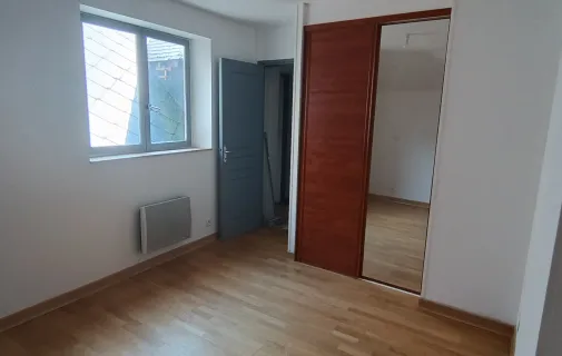 Location Saint-Pierre-en-Auge Appartement 6853fbf792b2