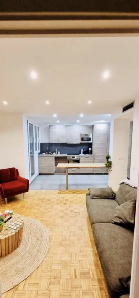 Location Neuilly-sur-Marne Appartement 685416e1171c1