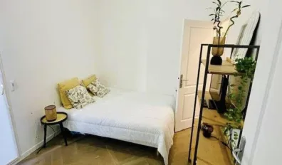 miniatureLocation Courbevoie Chambre 68541809de142